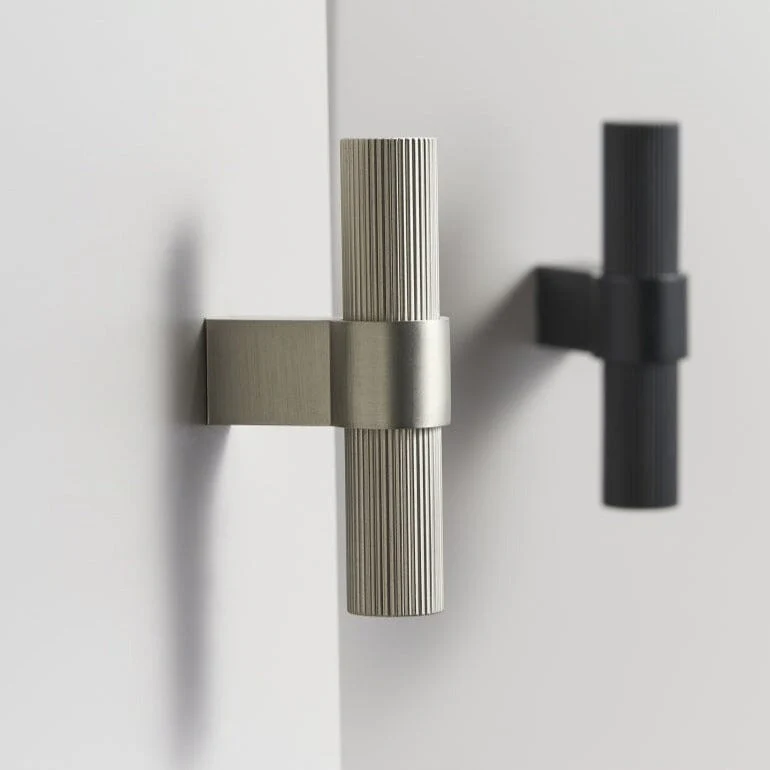 Avery Handle - Image 3