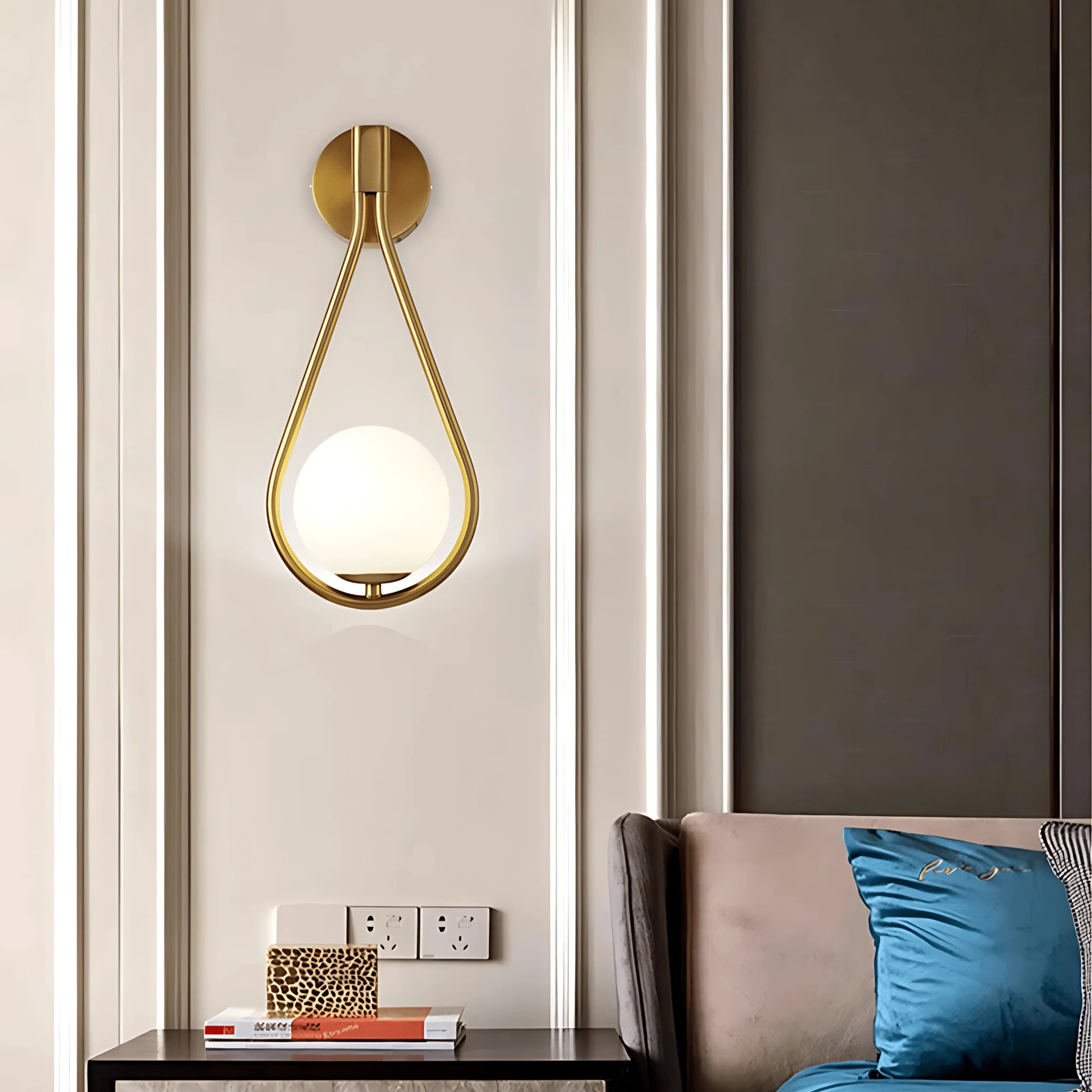 Droplet - Wall Light - Image 5