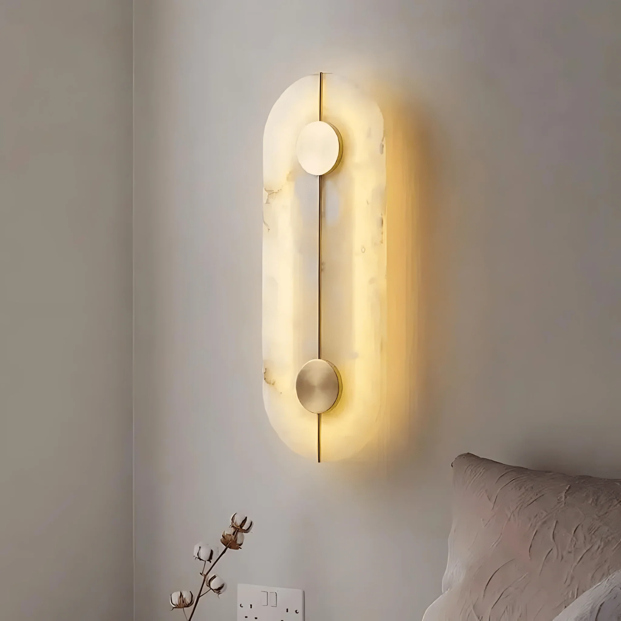 Omega - Wall Light - Image 4